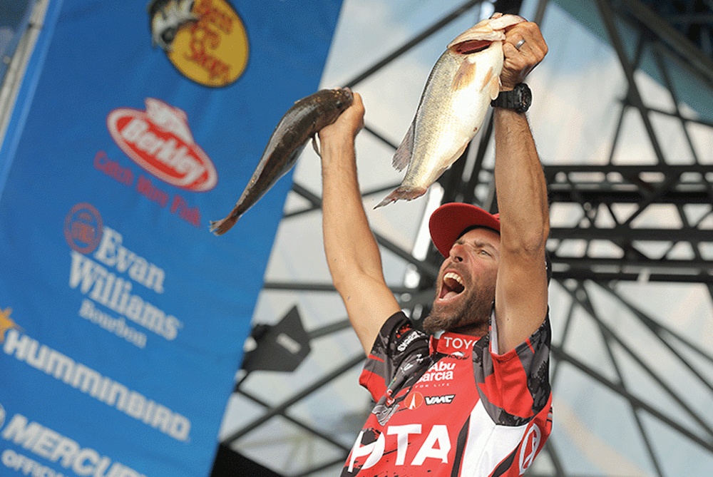 Mike Iaconelli - Great week with my son Vegas fishing the